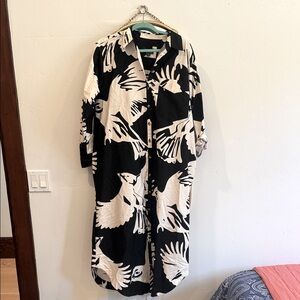 Anthropologie Maeve Black and White graphic shirt style dress